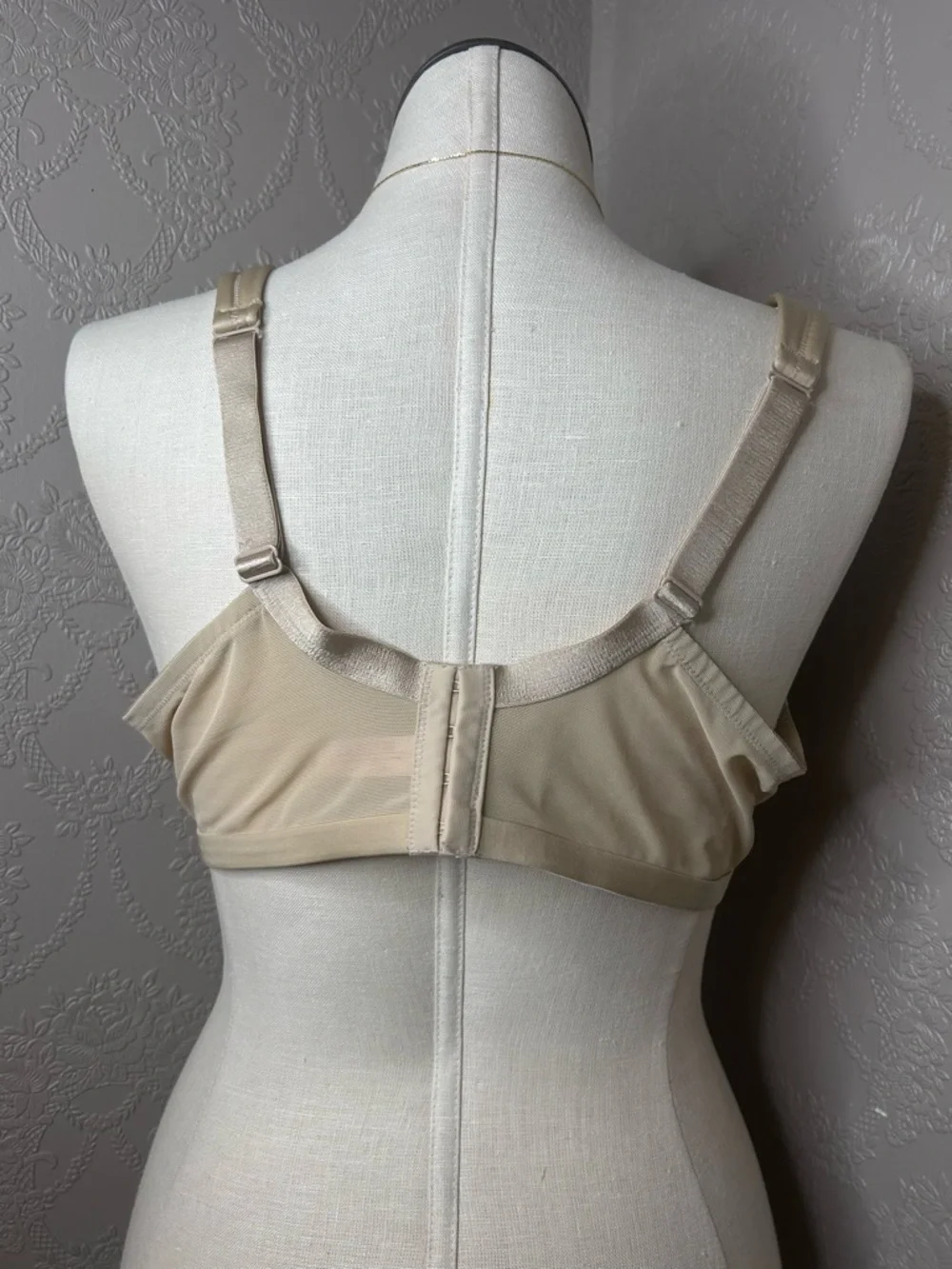 Cacique Nude Full Coverage T-Shirt Bra